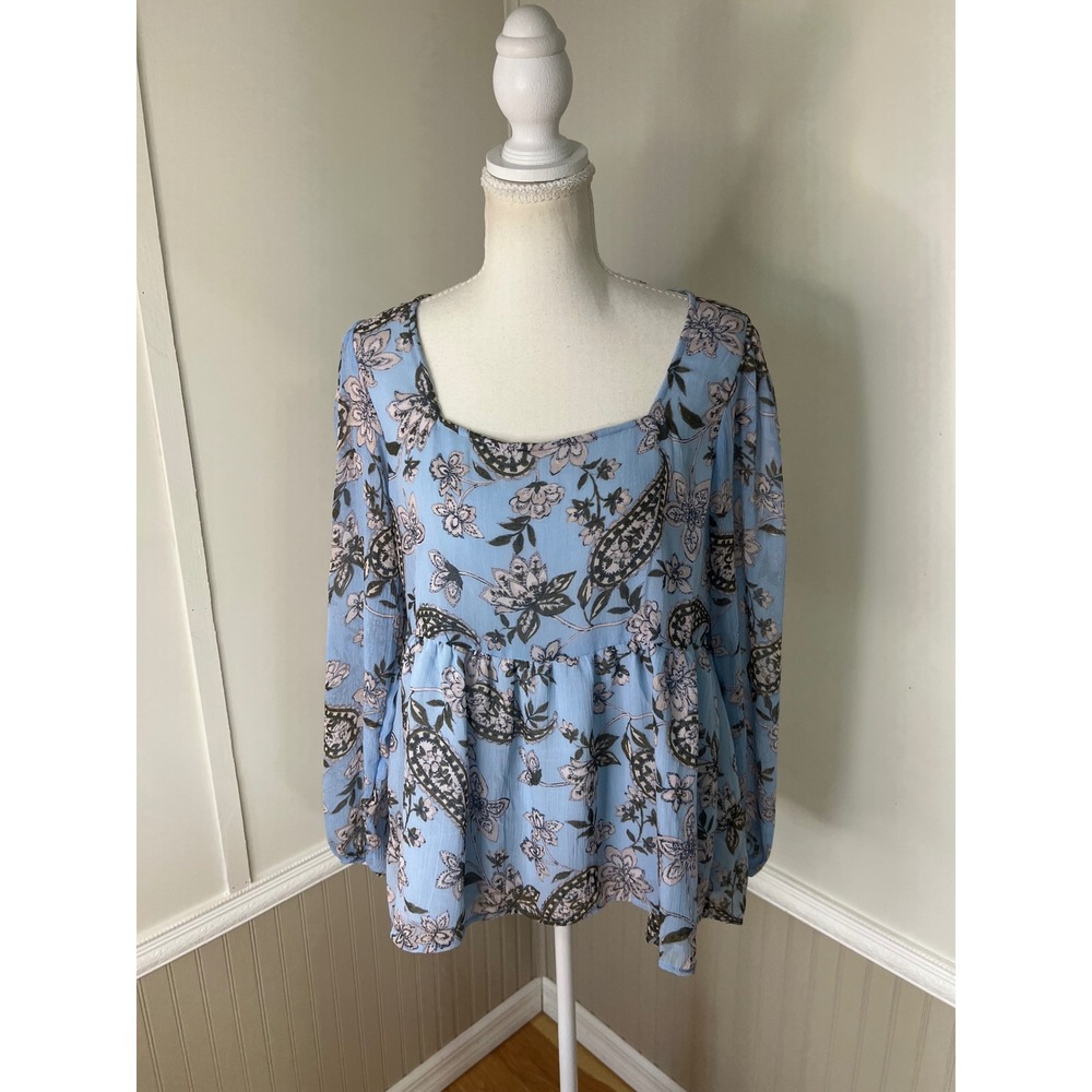 American Eagle Light Blue Paisley Floral Babydoll Tie Back Blouse Top Small - Picture 3 of 11